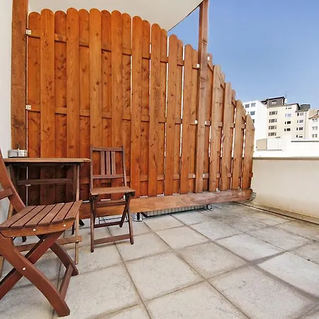 Apartment Centerapartments Alexanderstrasse Dusseldorf