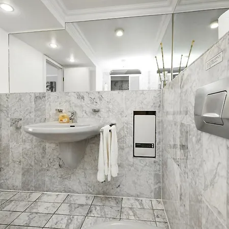 Centerapartments Alexanderstrasse *