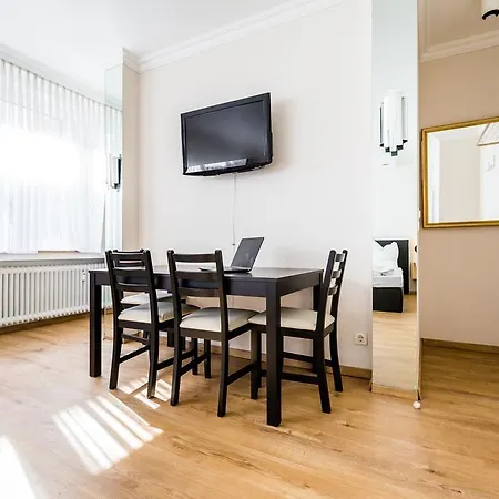 Centerapartments Alexanderstrasse Apartment *